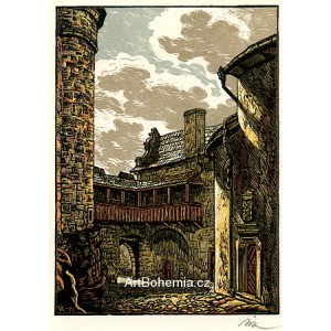 Nádvoří hradu Kost (Český ráj)